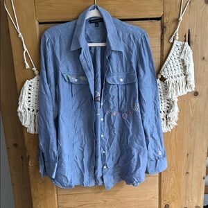 Banana Republic Embroidered Western Blue Button-Up embroidered Shirt large